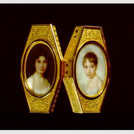 Daniele Saint, Tabacchiera in oro con miniature di Zenaide e Carlotta, 1809-1819