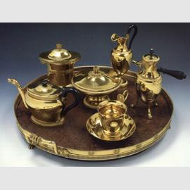 Martin-Guillaume Biennais (1764-1843), Servizio da tè e caffè con lo stemma dell??imperatrice Giuseppina, argento dorato, ebano e avorio, 1805-1809 ca.